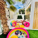 Luxury Fanabe With Private Garden Apartman
