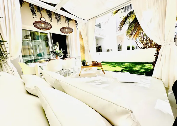 Luxury Fanabe With Private Garden דירה *