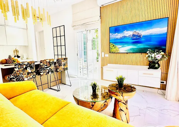 דירה Luxury Fanabe With Private Garden *